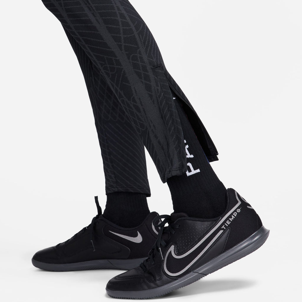 Dri-FIT Strike broek