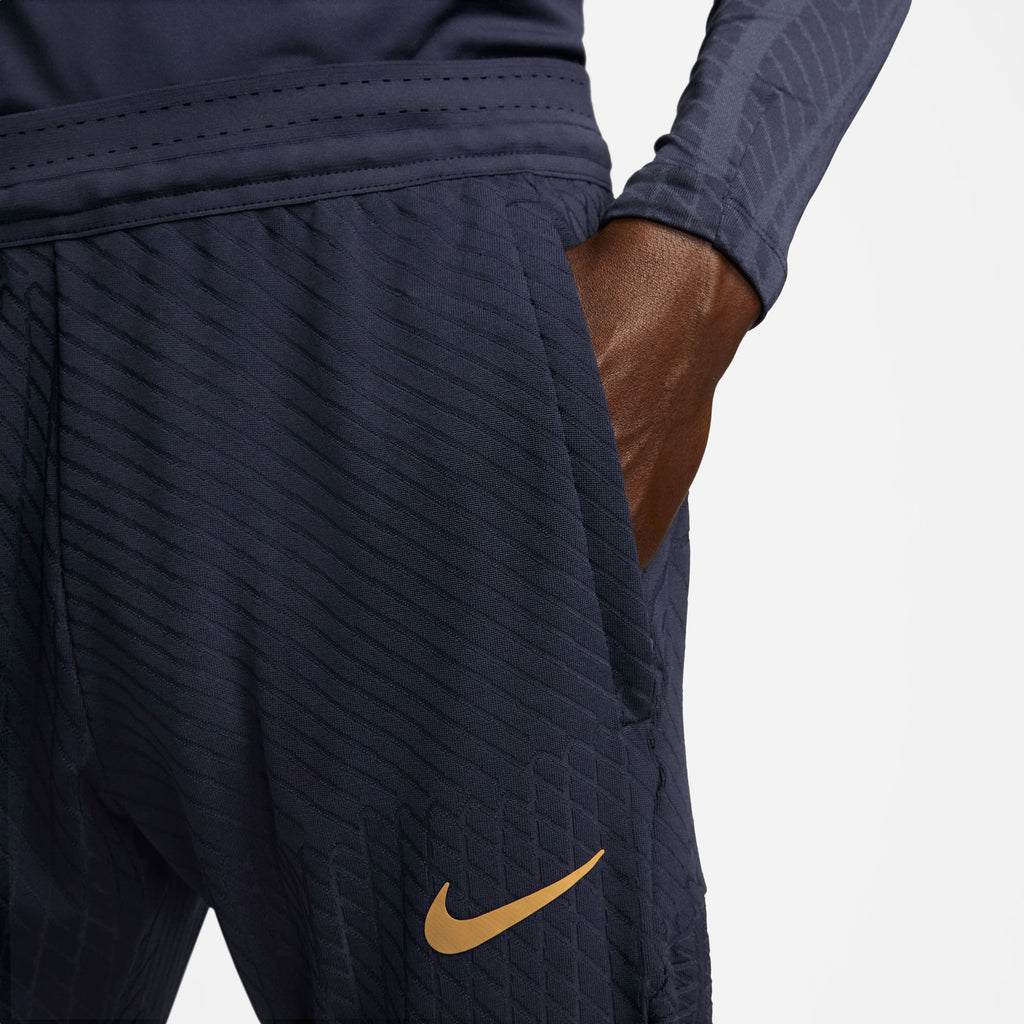 Paris Saint-Germain Strike Elite