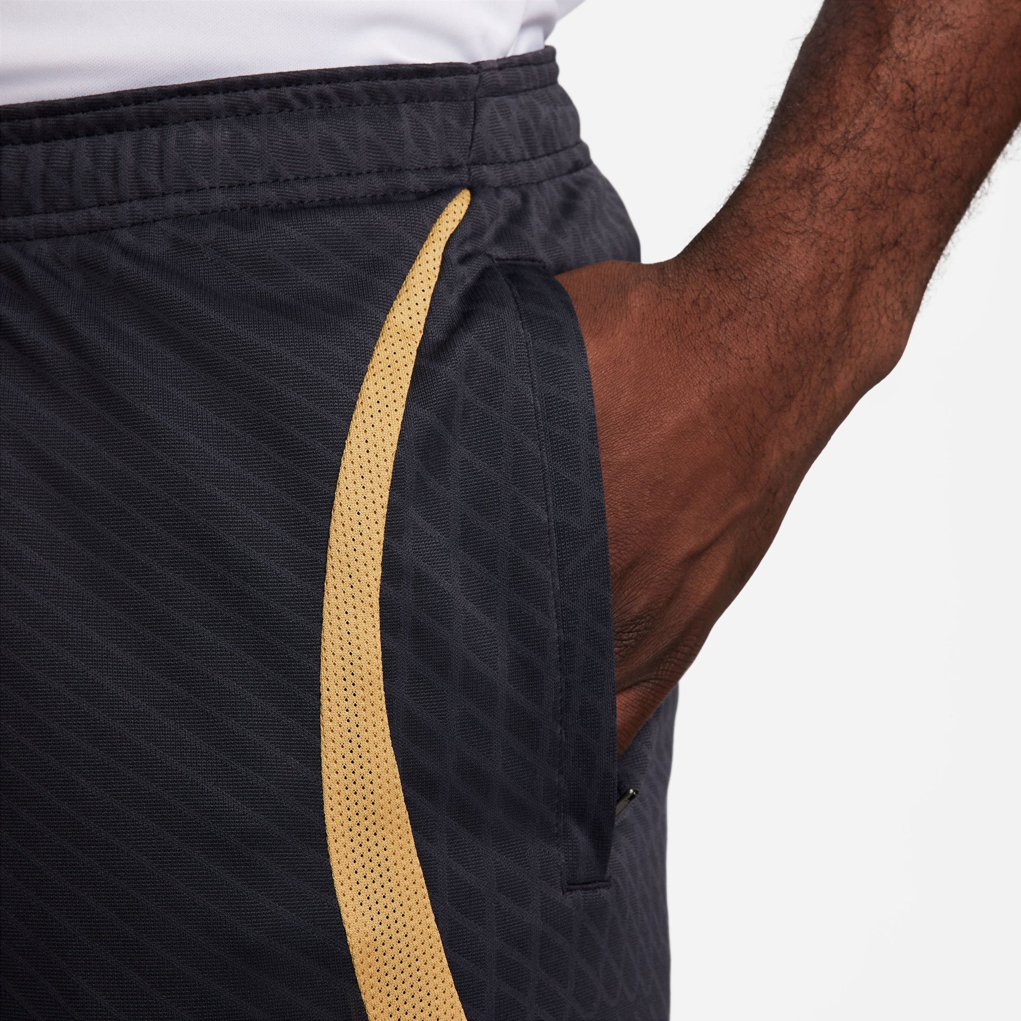 Chelsea FC Strike short