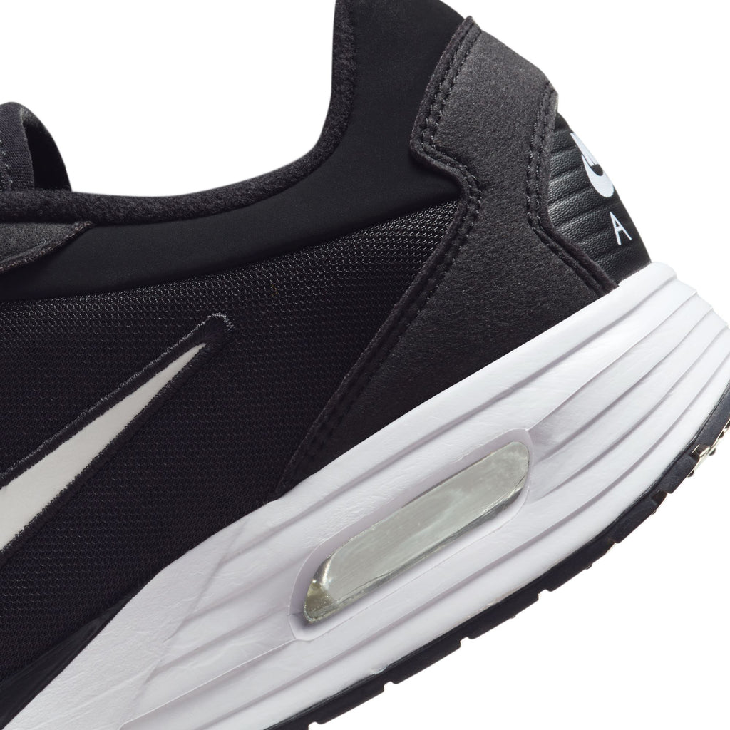 Air Max Solo sneakers