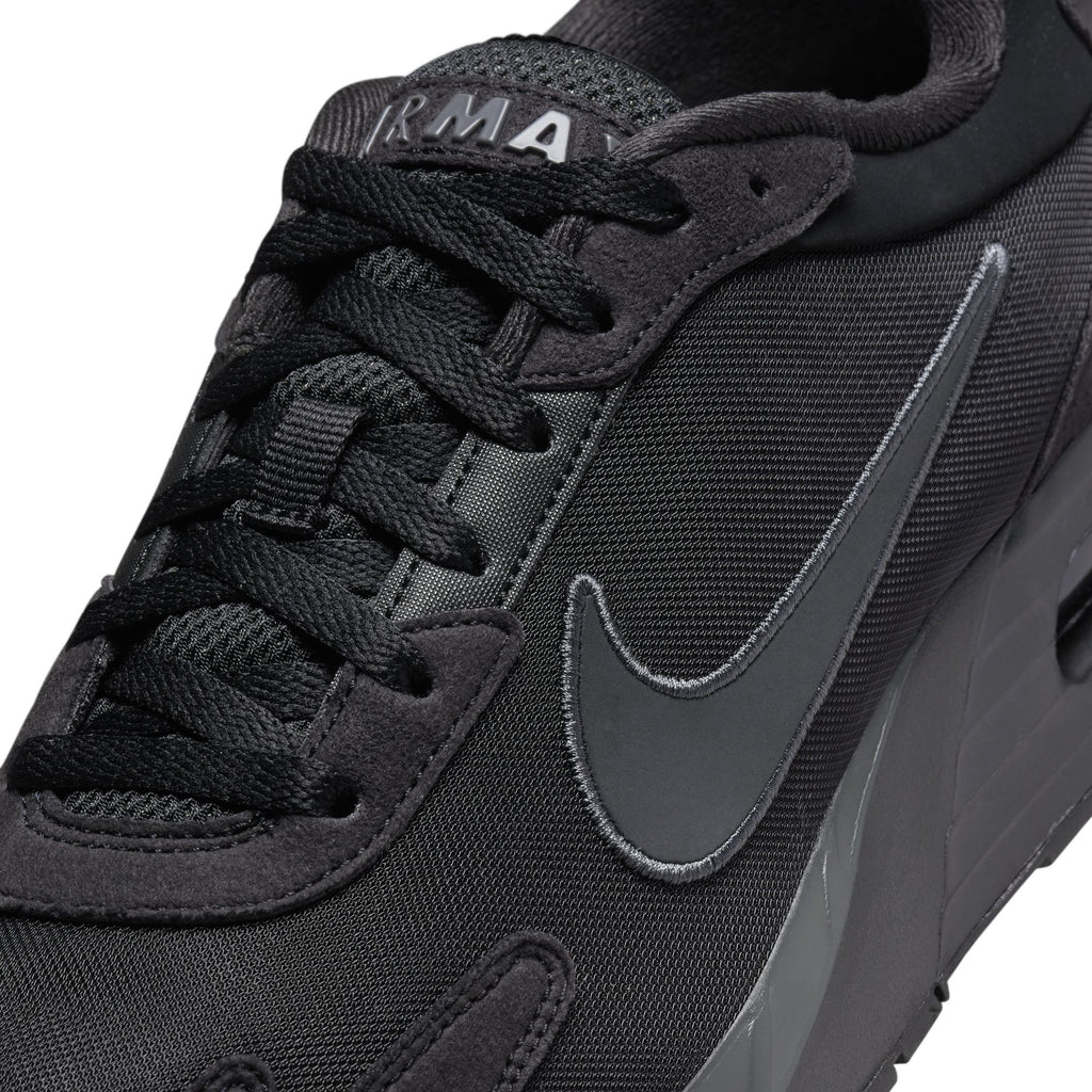 Air Max Solo sneakers