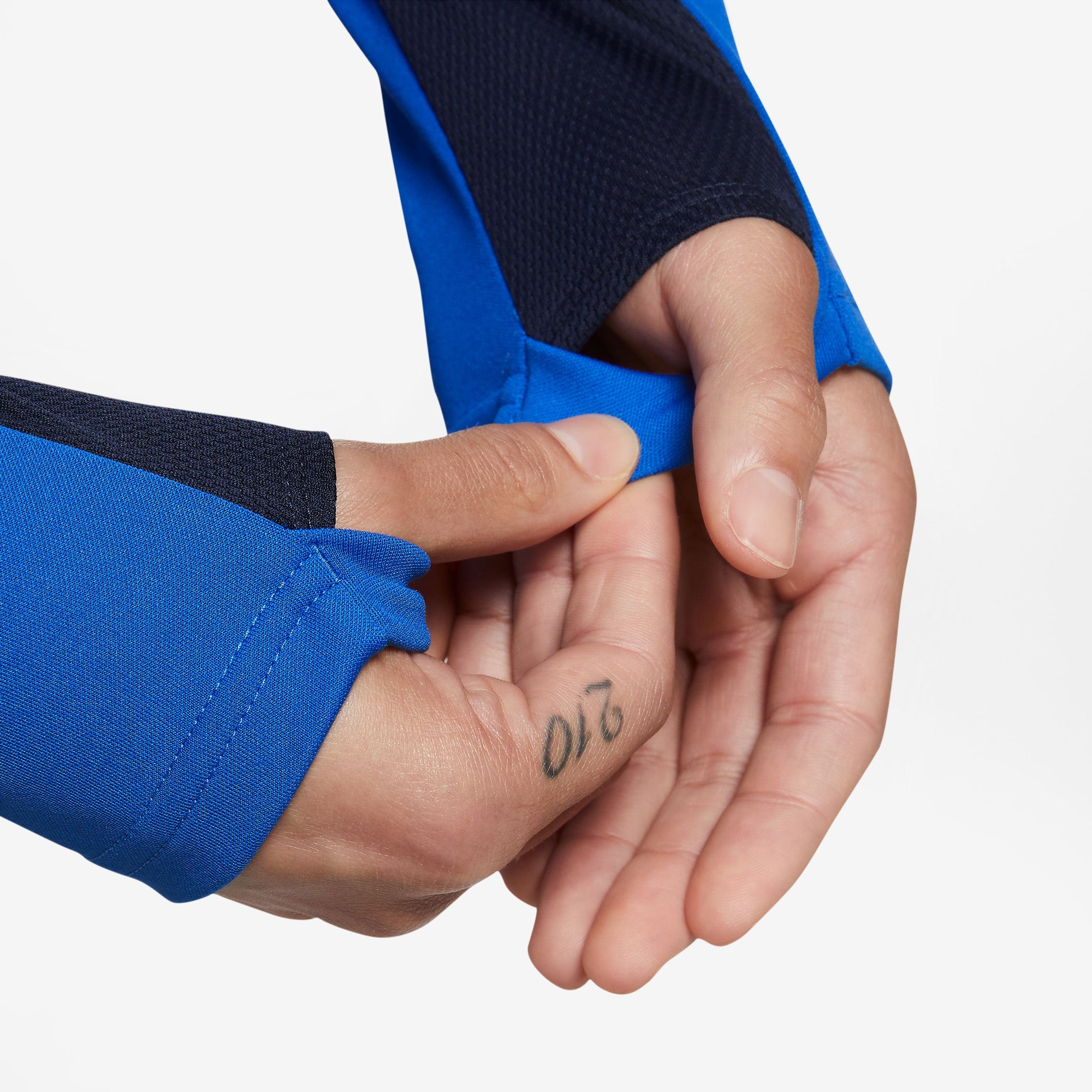 Dri-FIT Academy longsleeve