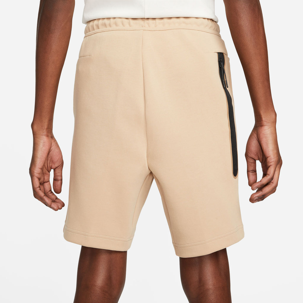 FC Barcelona Tech Fleece short
