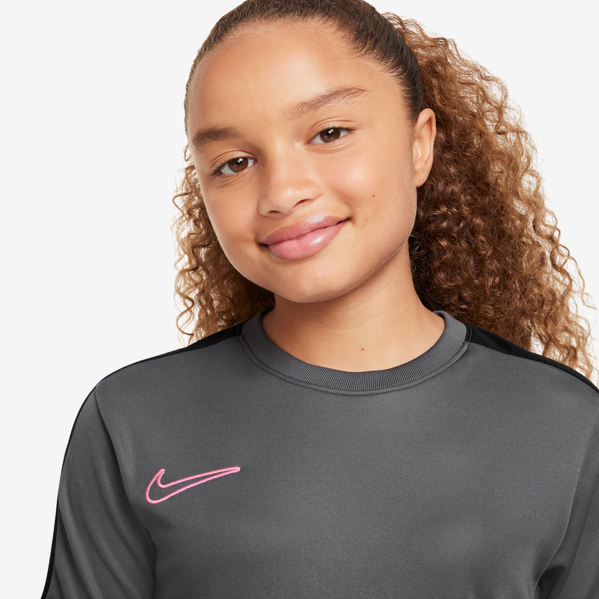 Dri-FIT Academy shirt