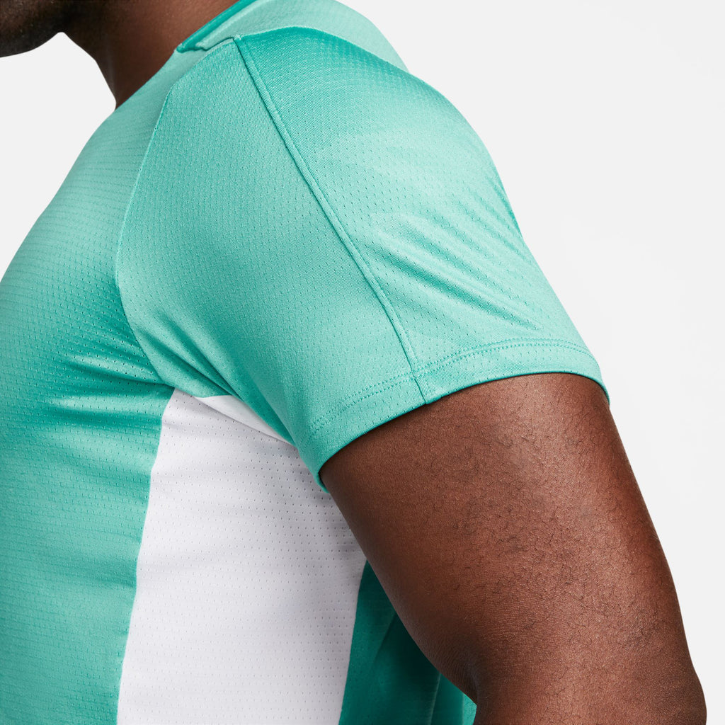 Court Dri-FIT Advantage t-shirt