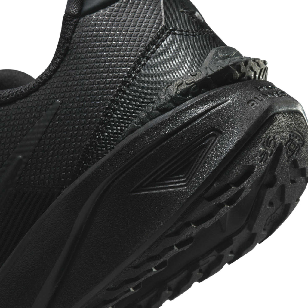 Star Runner 4 kids sneakers