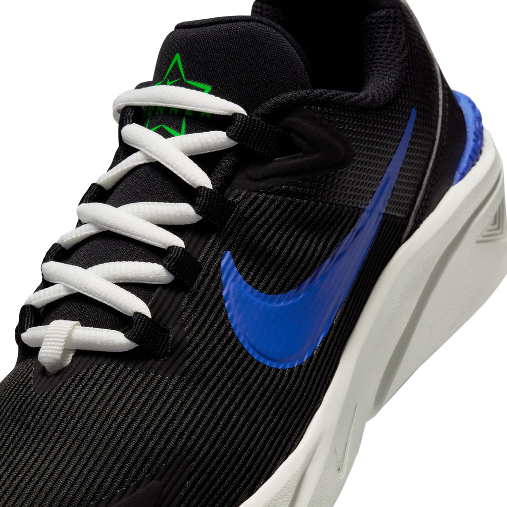 Star Runner 4 kids sneakers