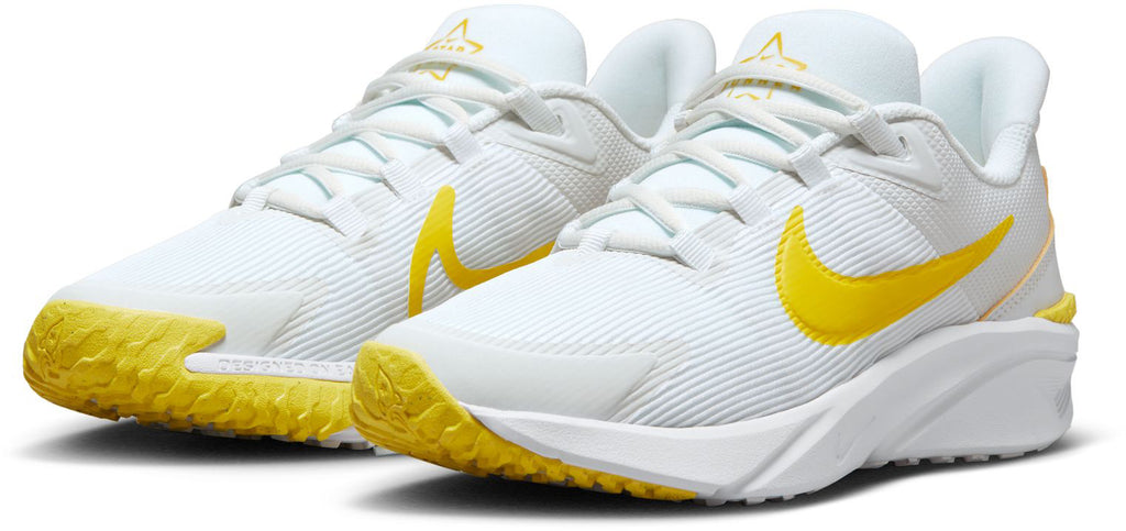 Star Runner 4 kids sneakers