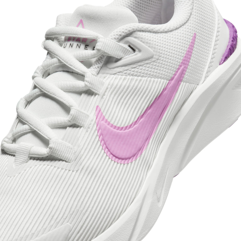 Star Runner 4 kids sneakers