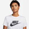 Sportswear Essentials t-shirt