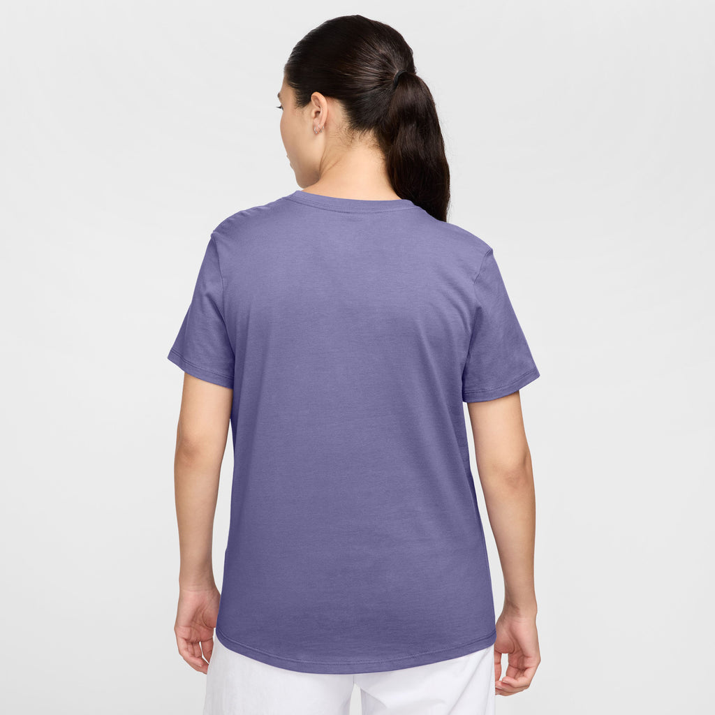Sportswear Essentials t-shirt