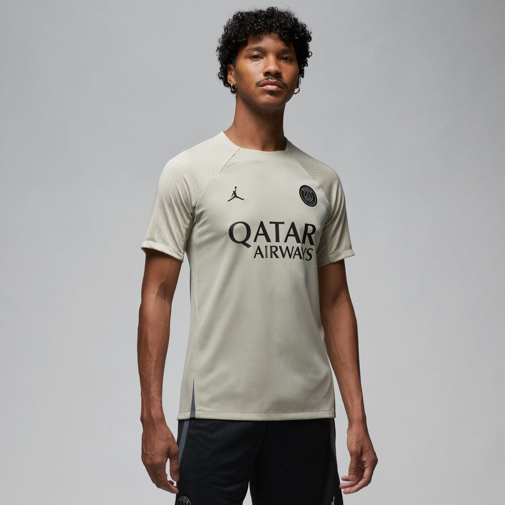Paris Saint-Germain strike shirt