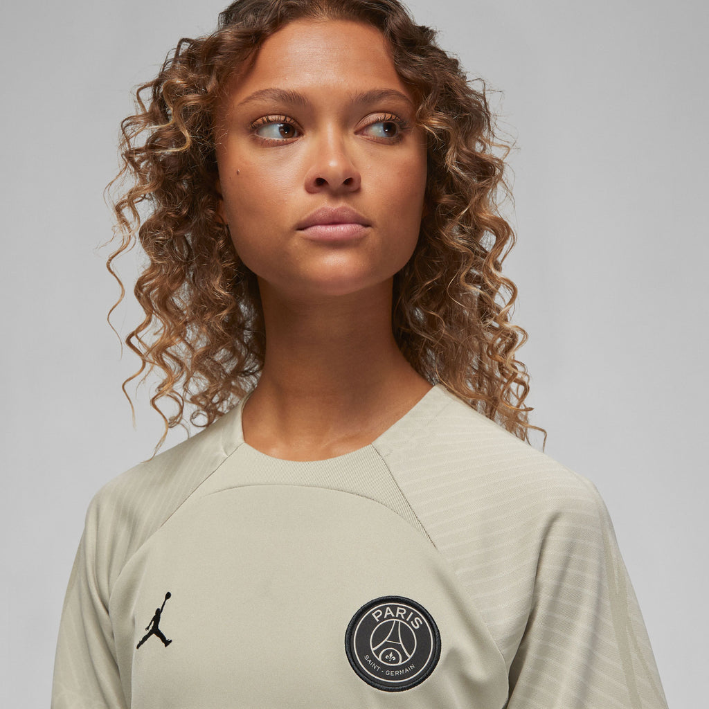 Paris Saint-Germain Strike trainingsshirt