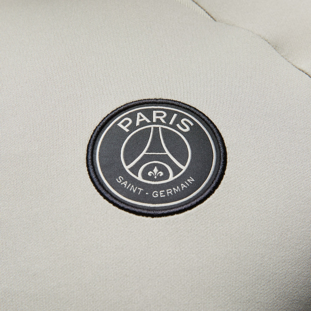 Paris Saint-Germain Strike top