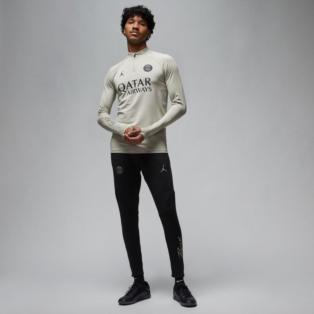 Paris Saint-Germain Strike top