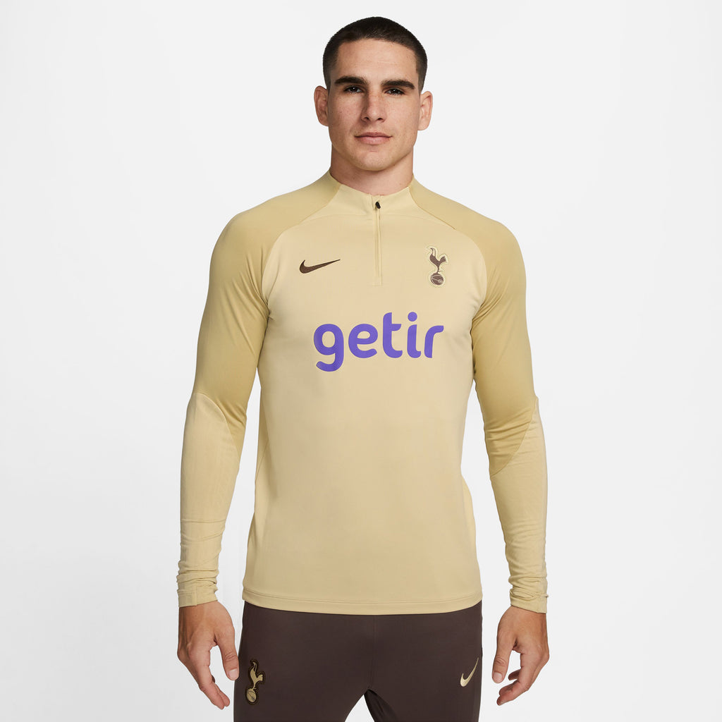 Tottenham Hotspur FC Strike shirt