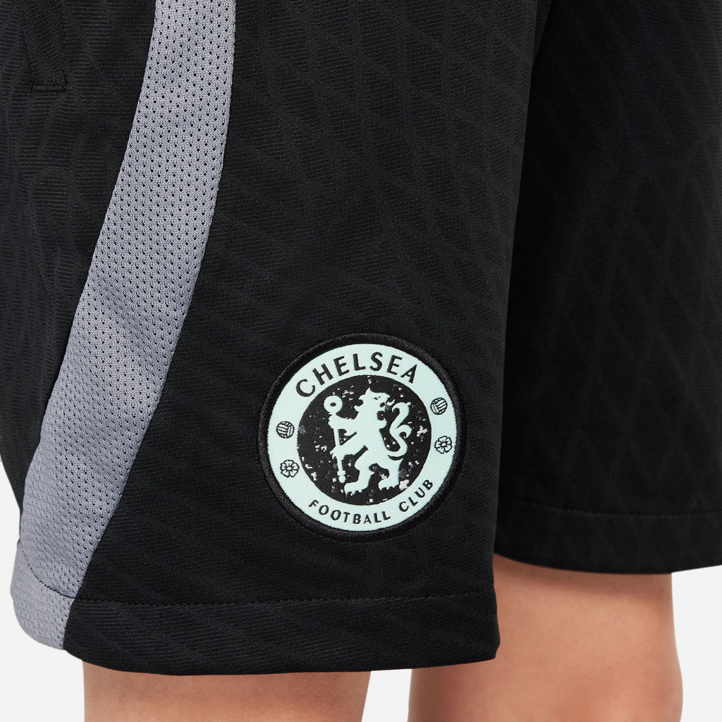 Chelsea FC Strike kids trainingsshort