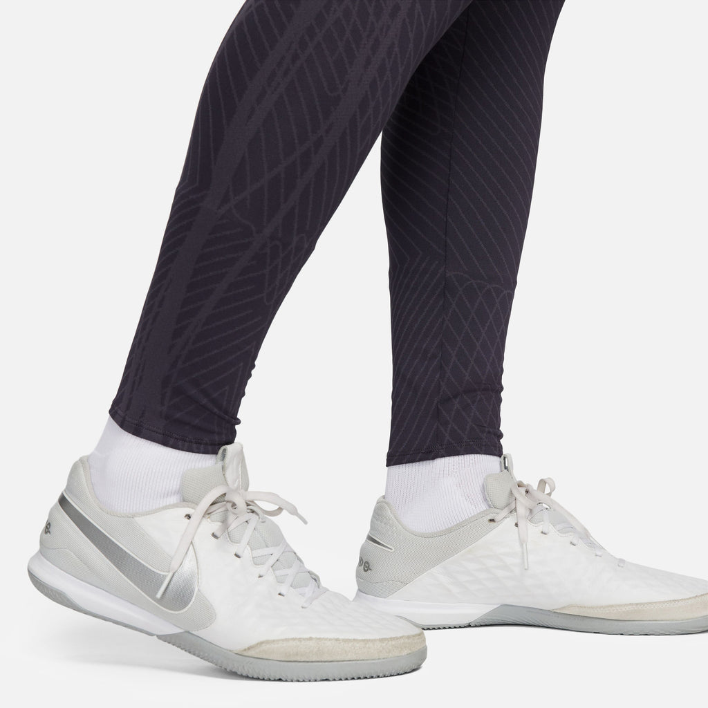 Liverpool FC strike broek