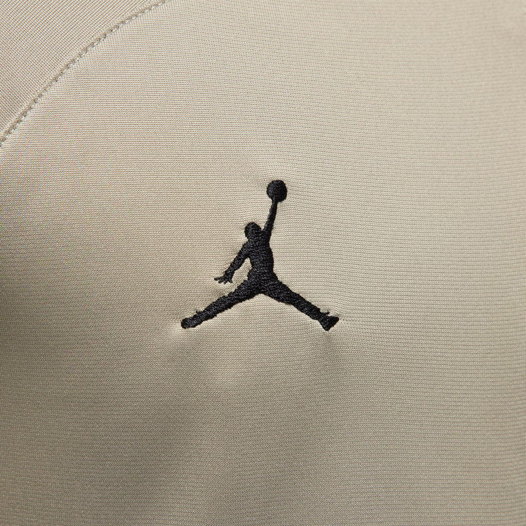 Paris Saint-German Strike tracksuit