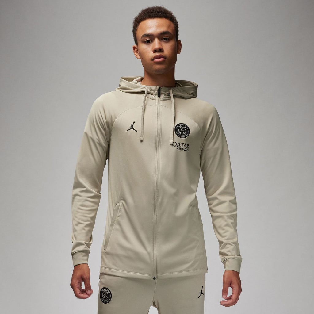 Paris Saint-German Strike tracksuit
