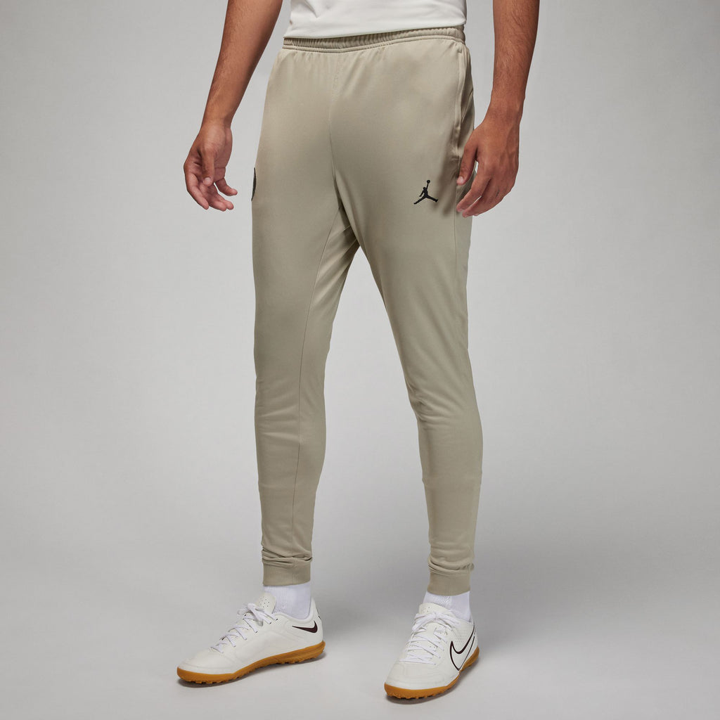 Paris Saint-German Strike tracksuit