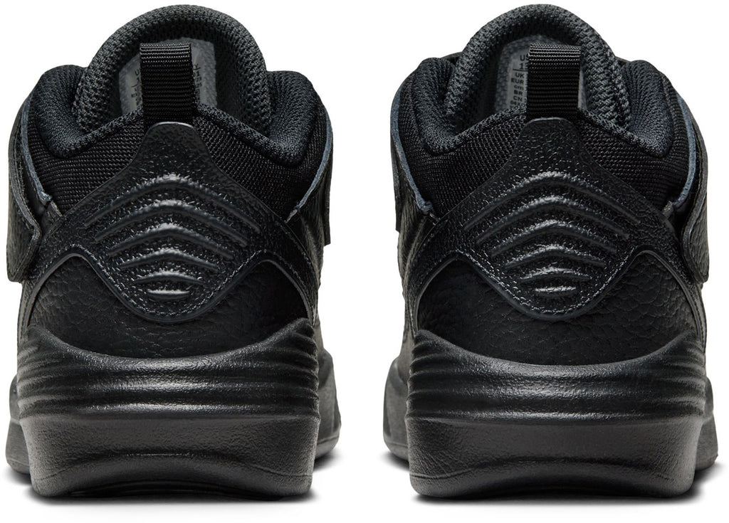 Jordan Max Aura 5 kids sneakers