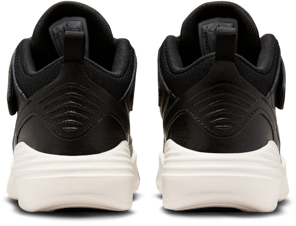 Jordan Max Aura 5 kids sneakers