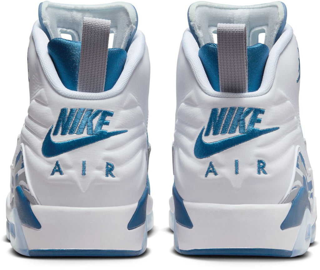 Jumpman 3-peat sneakers