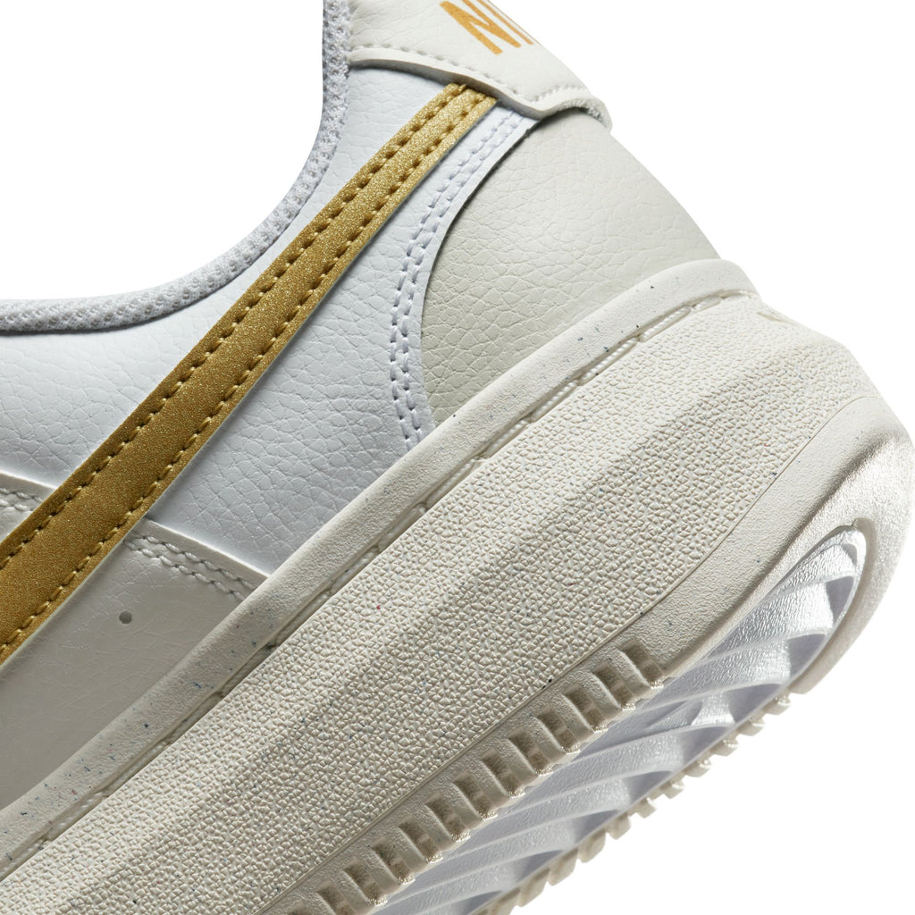Court Vision Alta sneakers