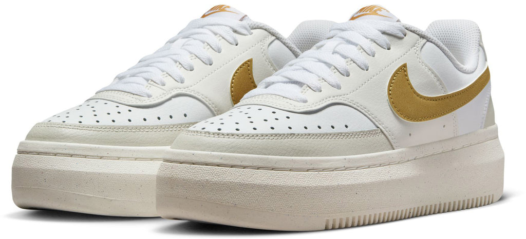Court Vision Alta sneakers