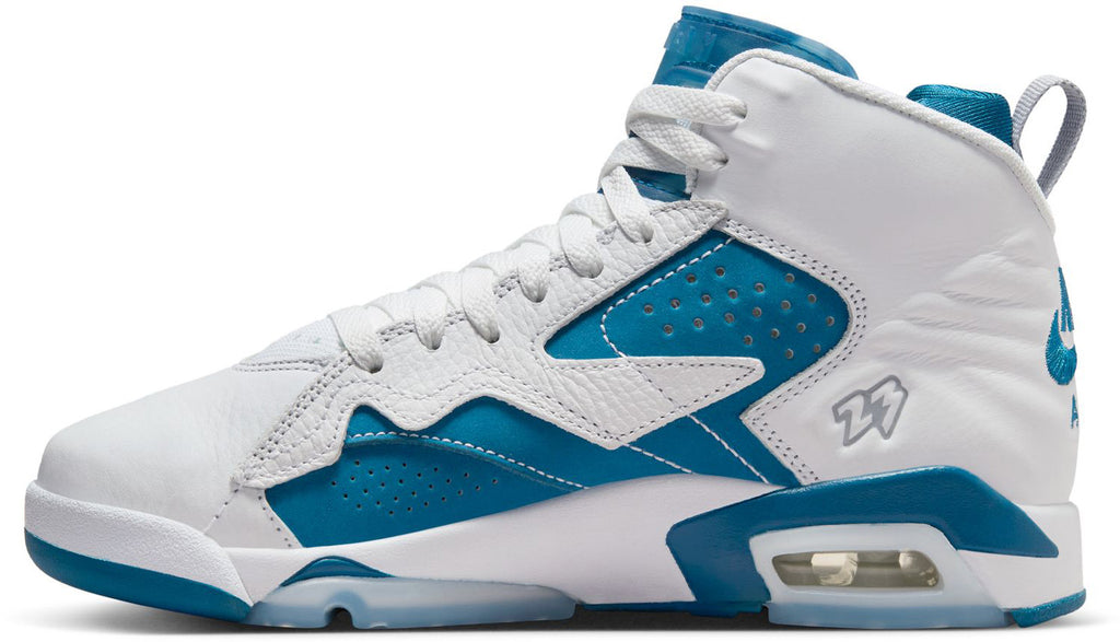 Jumpman 3-peat sneakers