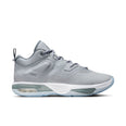Jordan Stay Loyal 3 sneakers