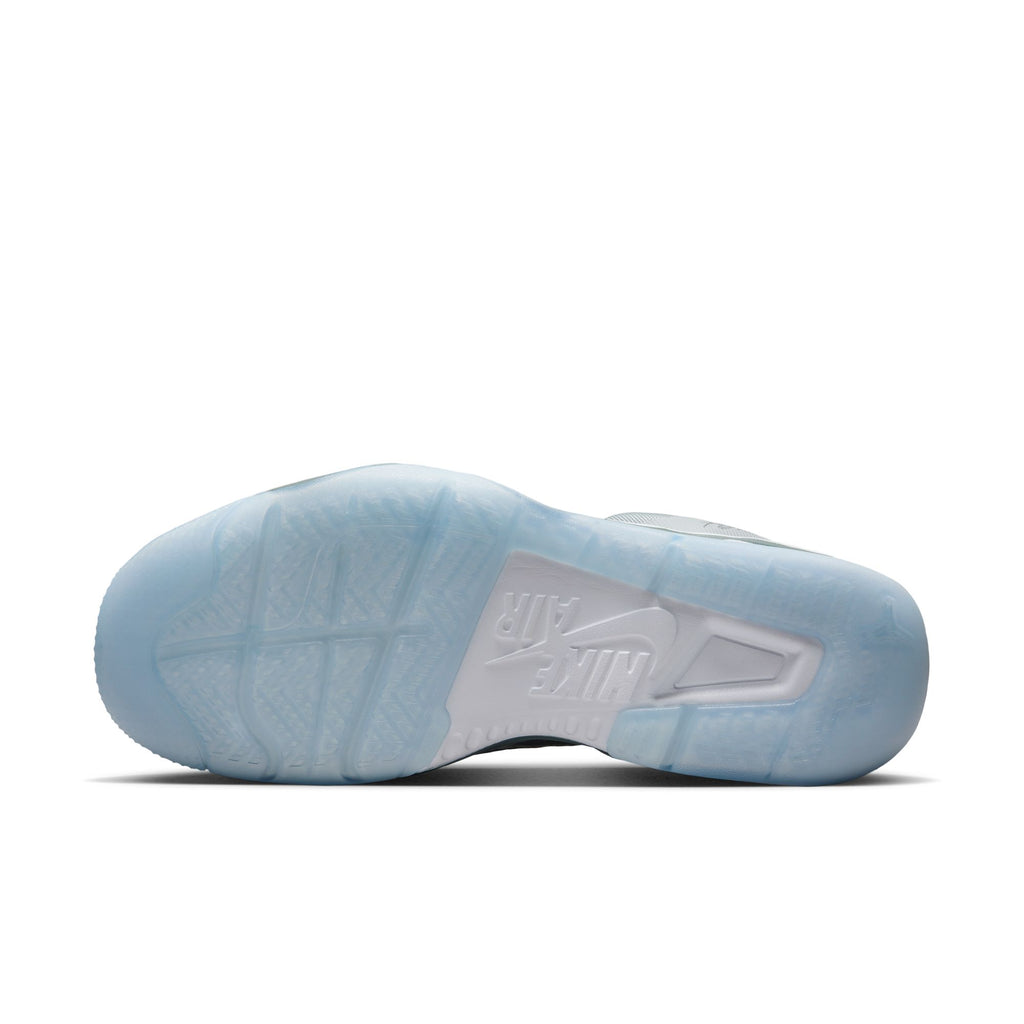 Jordan Stay Loyal 3 sneakers