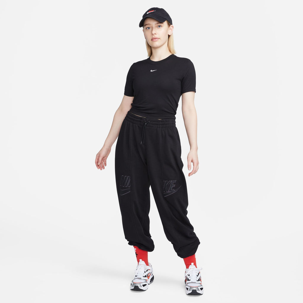Sportswear Essentials shirt