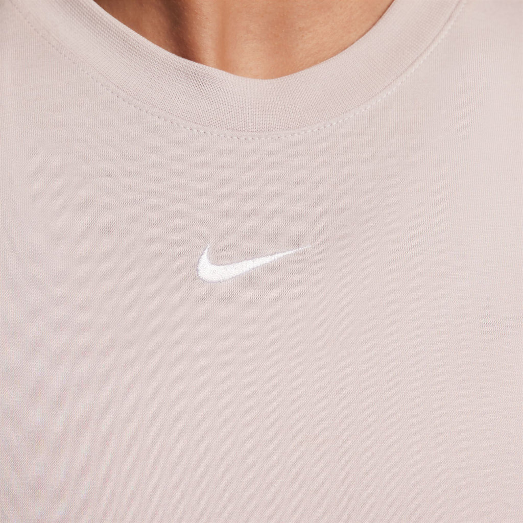 Sportswear Essentials shirt