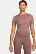 Sportswear Essentials shirt