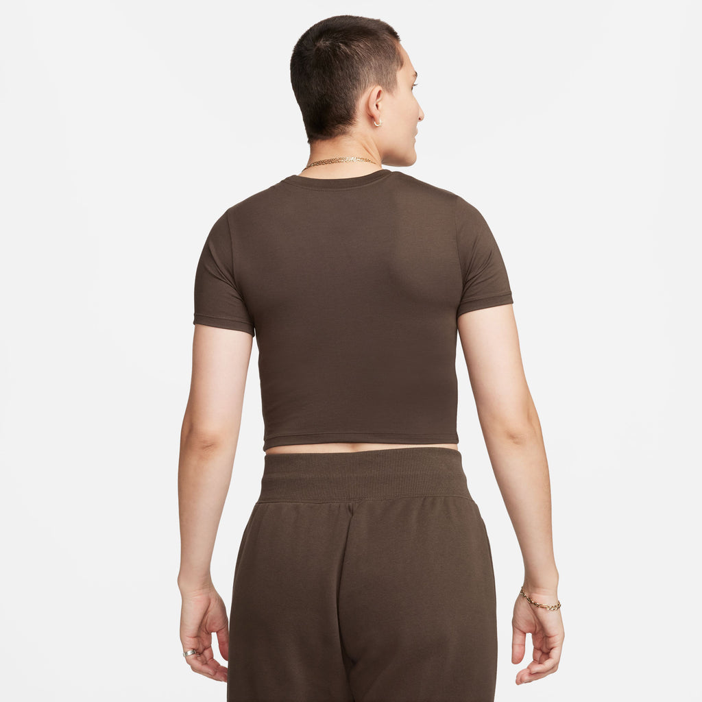 Sportswear Essentials shirt