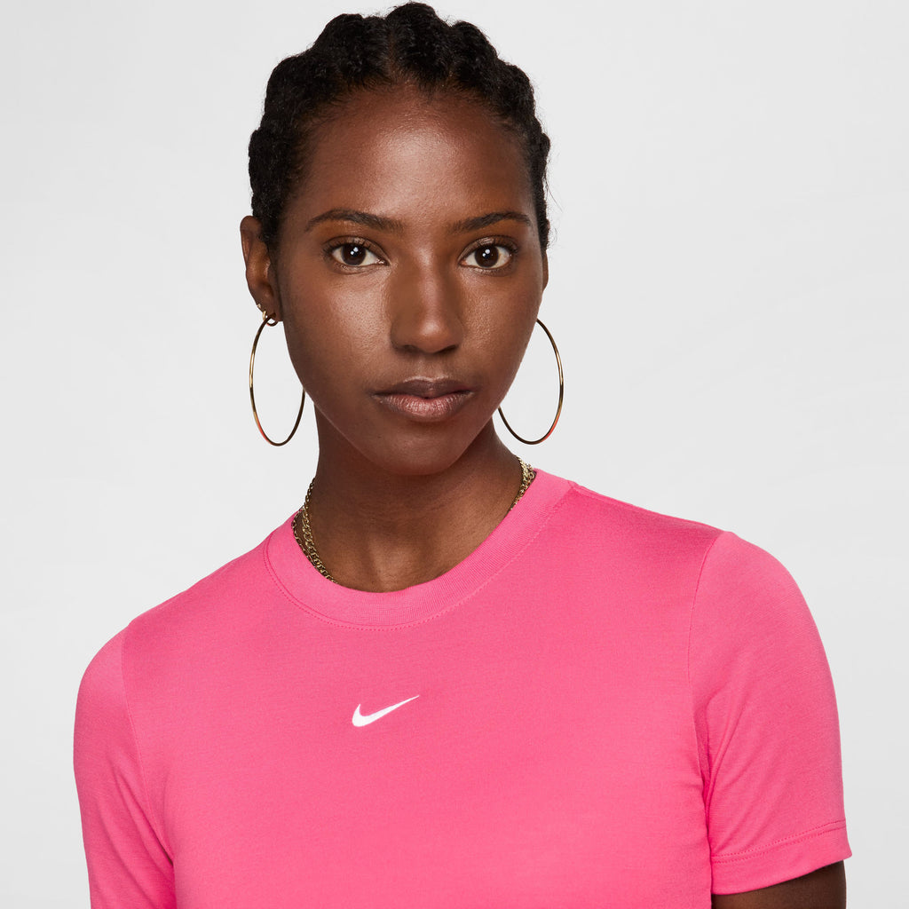 Sportswear Essentials shirt