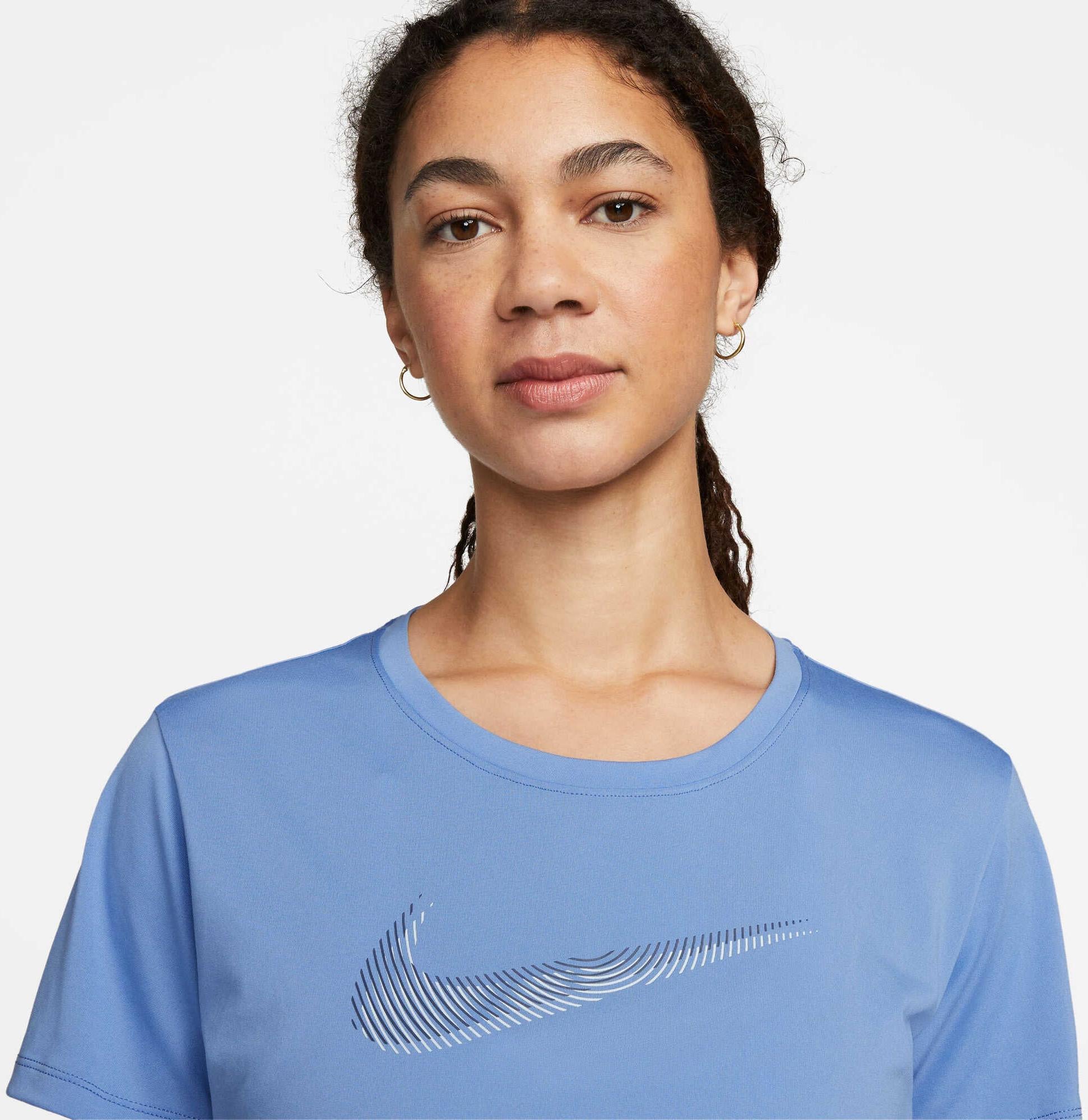 Dri-FIT Swoosh shirt