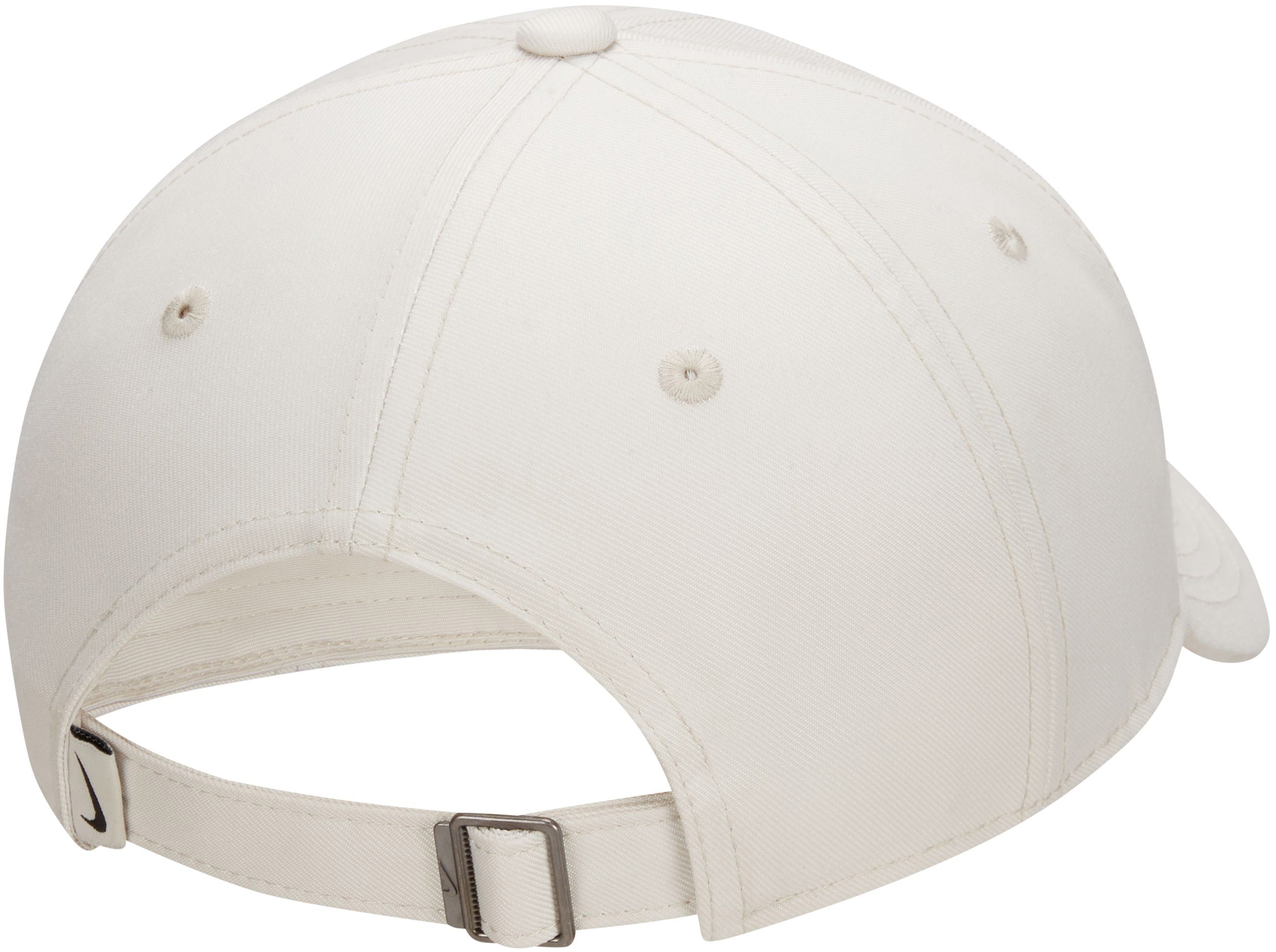 Club Unstructured Swoosh pet