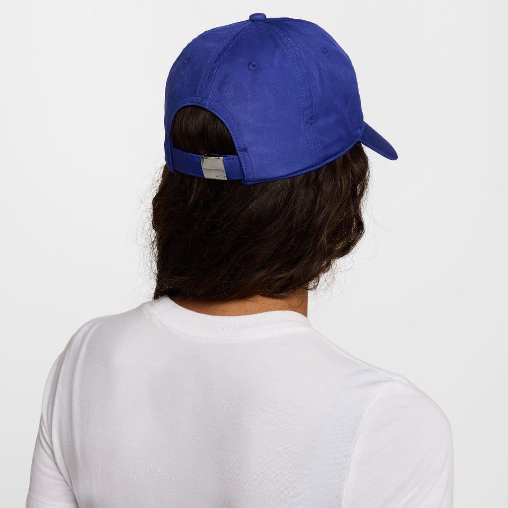 Dri-FIT Club pet