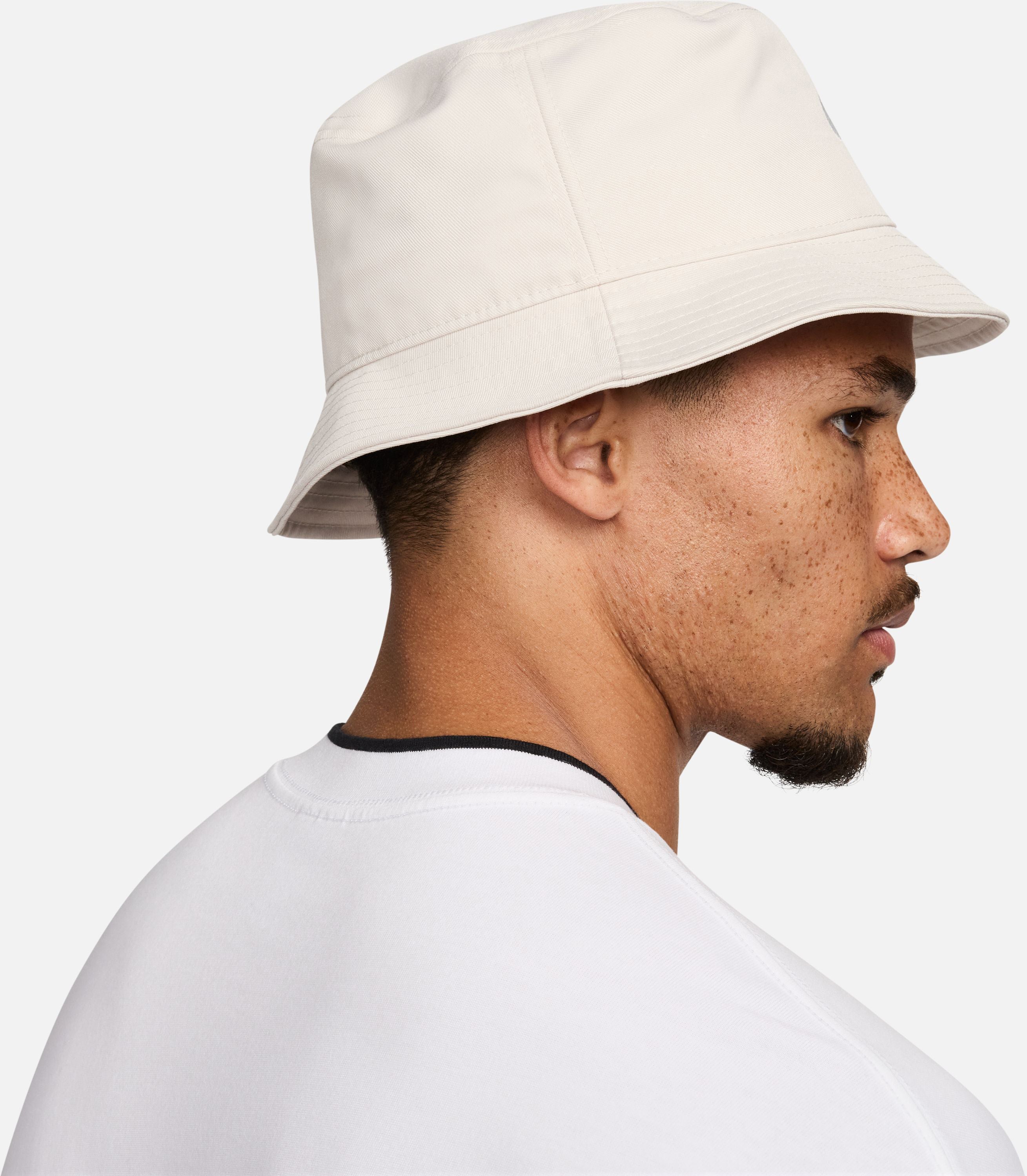 Apex Swoosh buckethat
