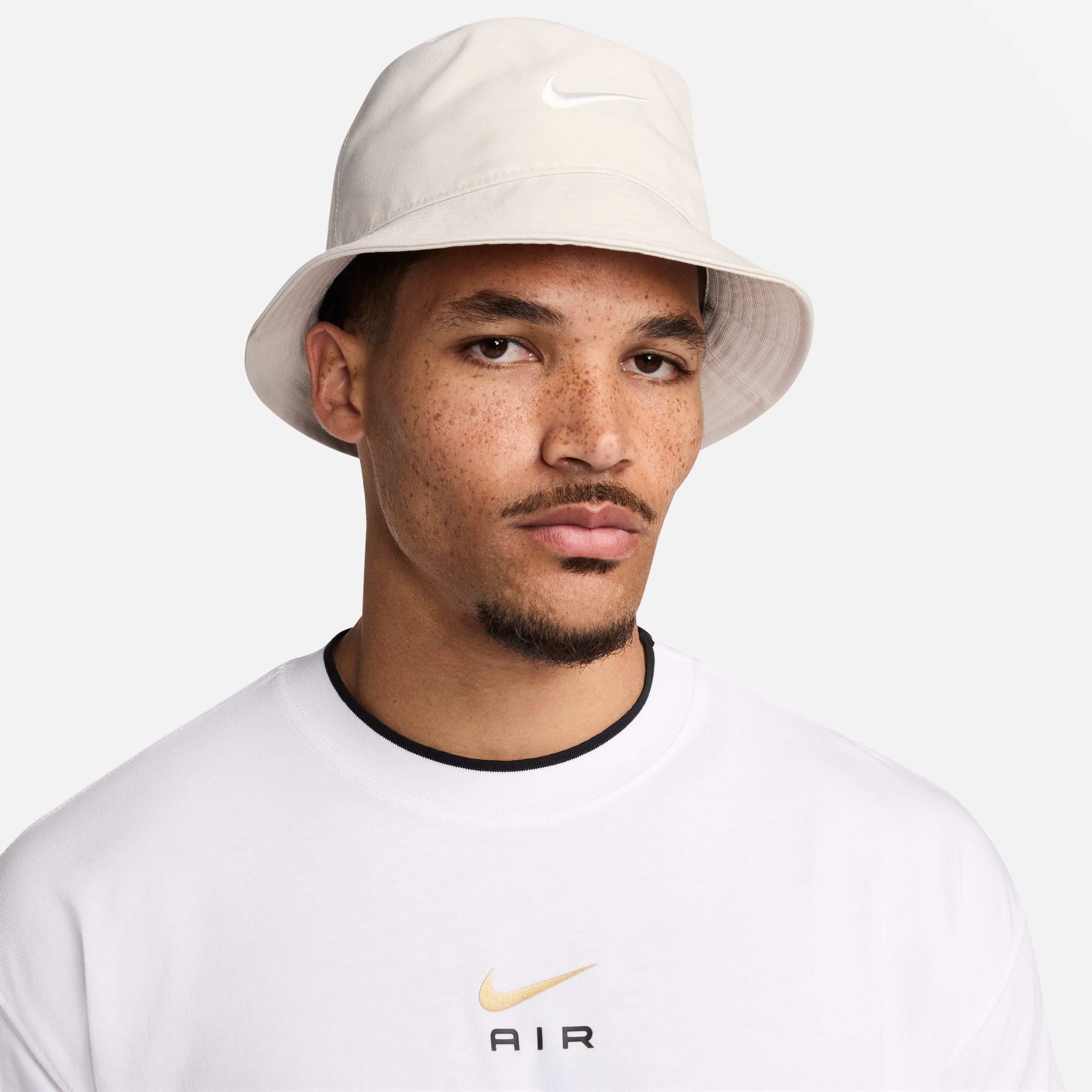 Apex Swoosh buckethat