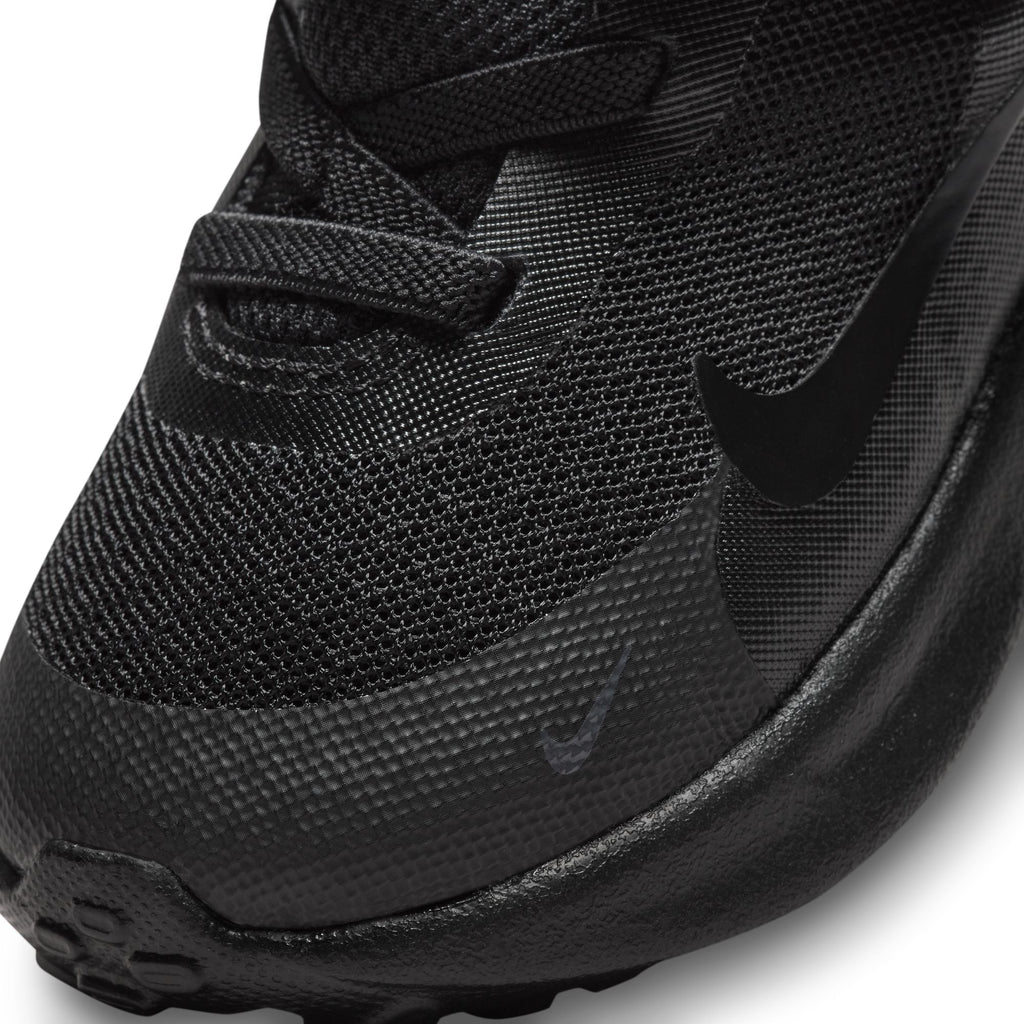 Revolution 7 Kids sneakers