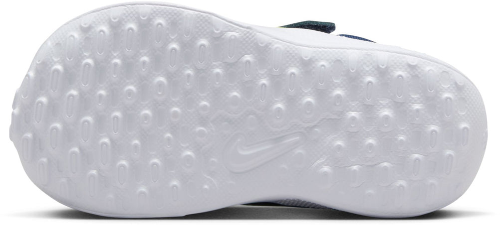 Revolution 7 Kids sneakers