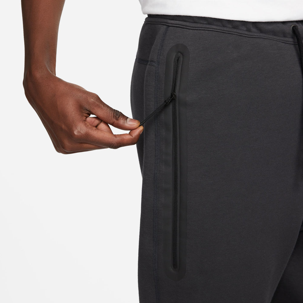 Tech Fleece broek