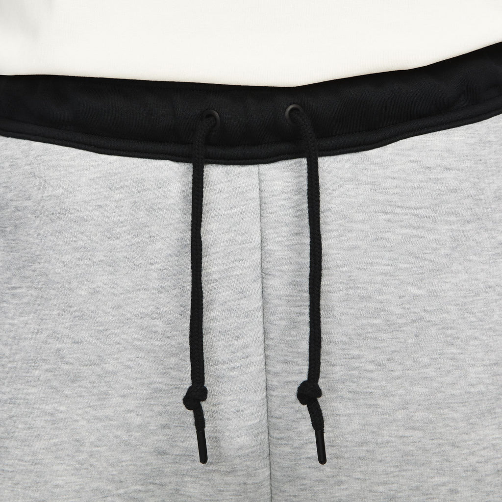 Tech Fleece broek