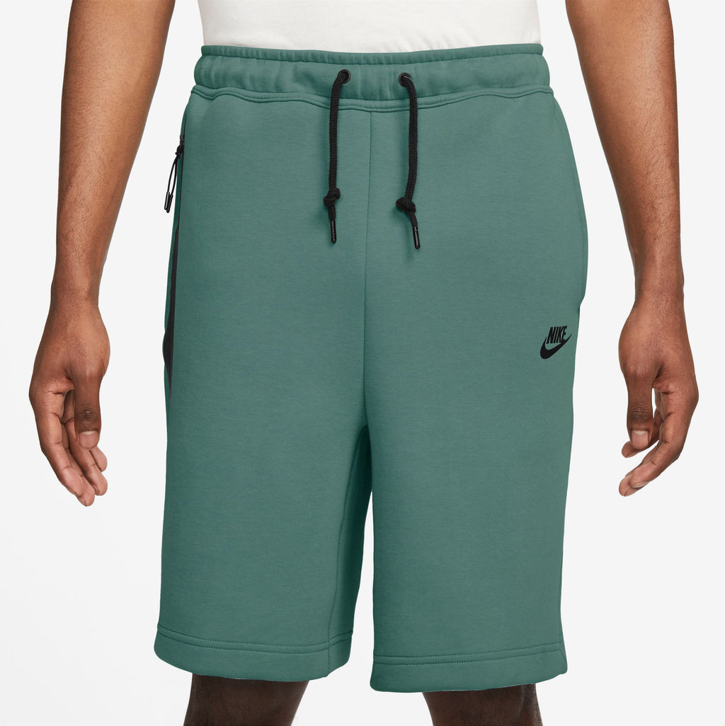 Sportswear Tech Fleece short