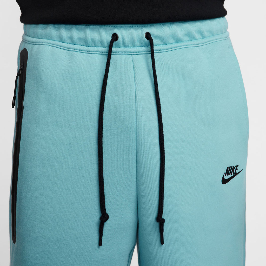 Sportswear Tech Fleece short