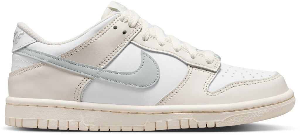 Dunk Low sneakers